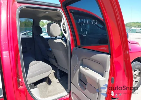 2005 Dodge Ram 1500 Slt/Laramie z USA, uszkodzony, nr VIN 1D7HA18P75J542162